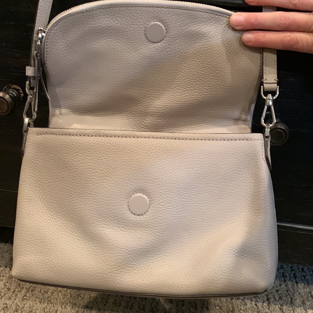 Kate spade crossbody like new used once - Picture 3 of 5